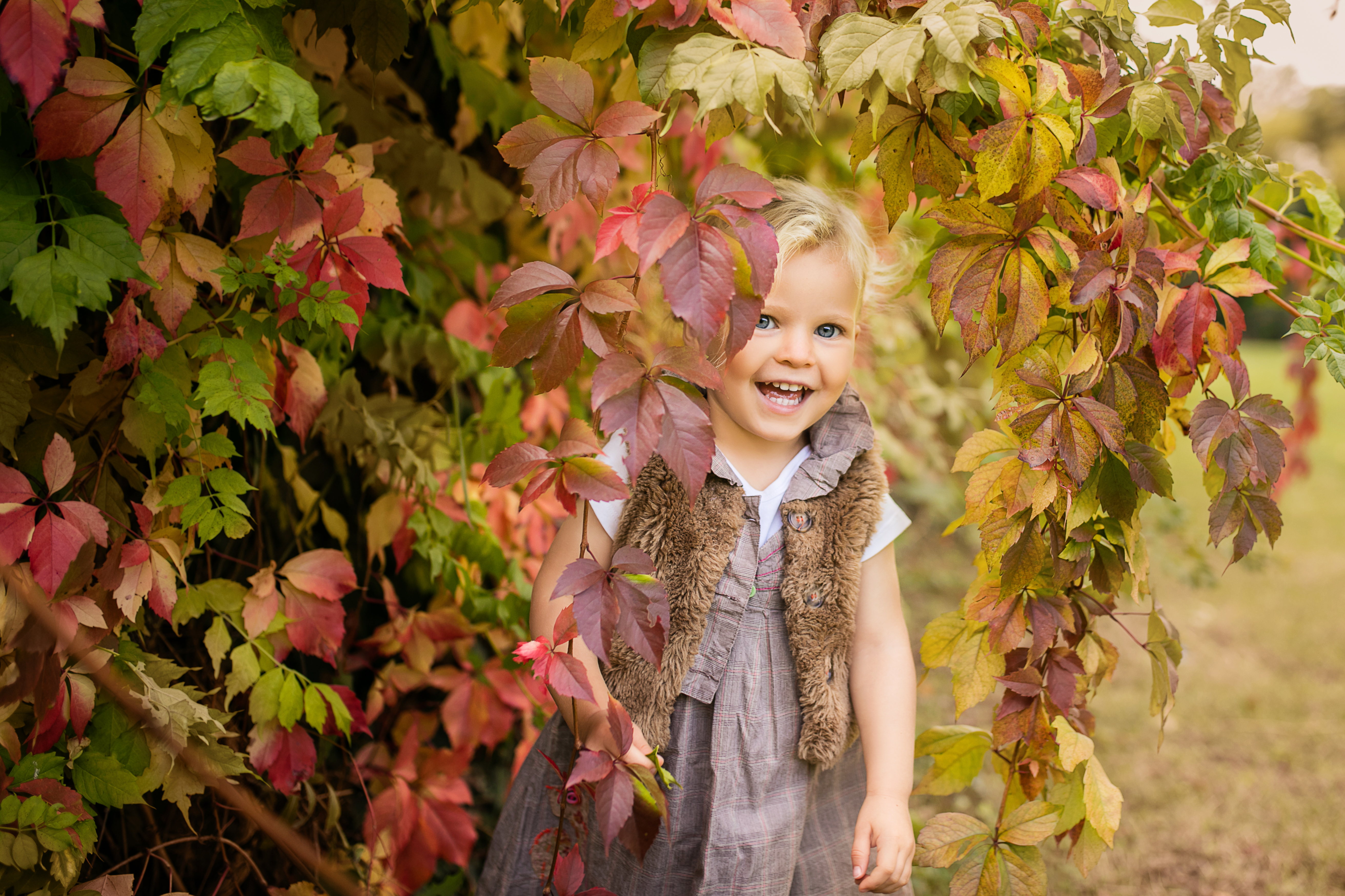 autumn girl portrait